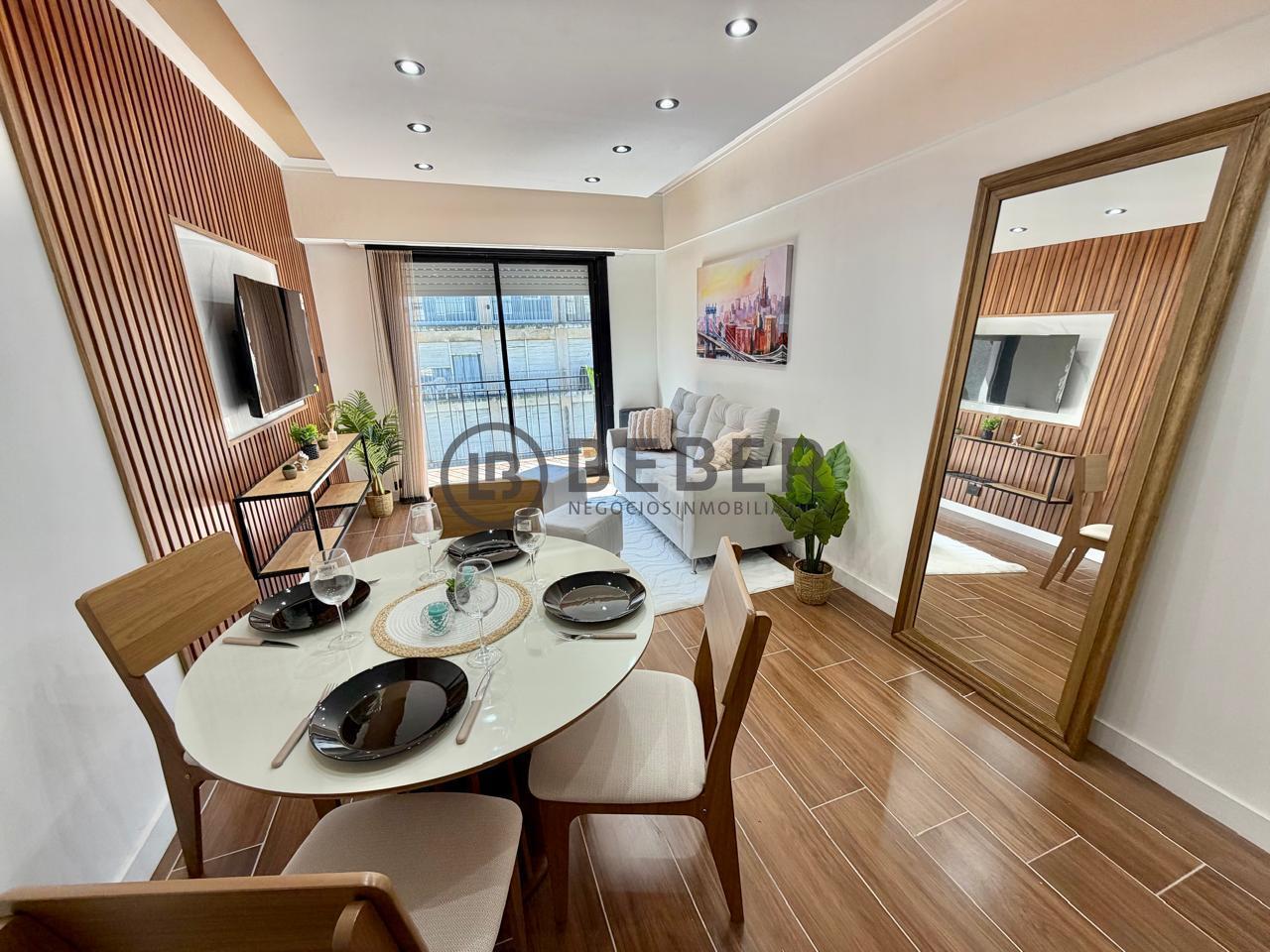 Foto de En venta dos ambientes a la calle con balcon saliente, Plaza Colon, imagen 3