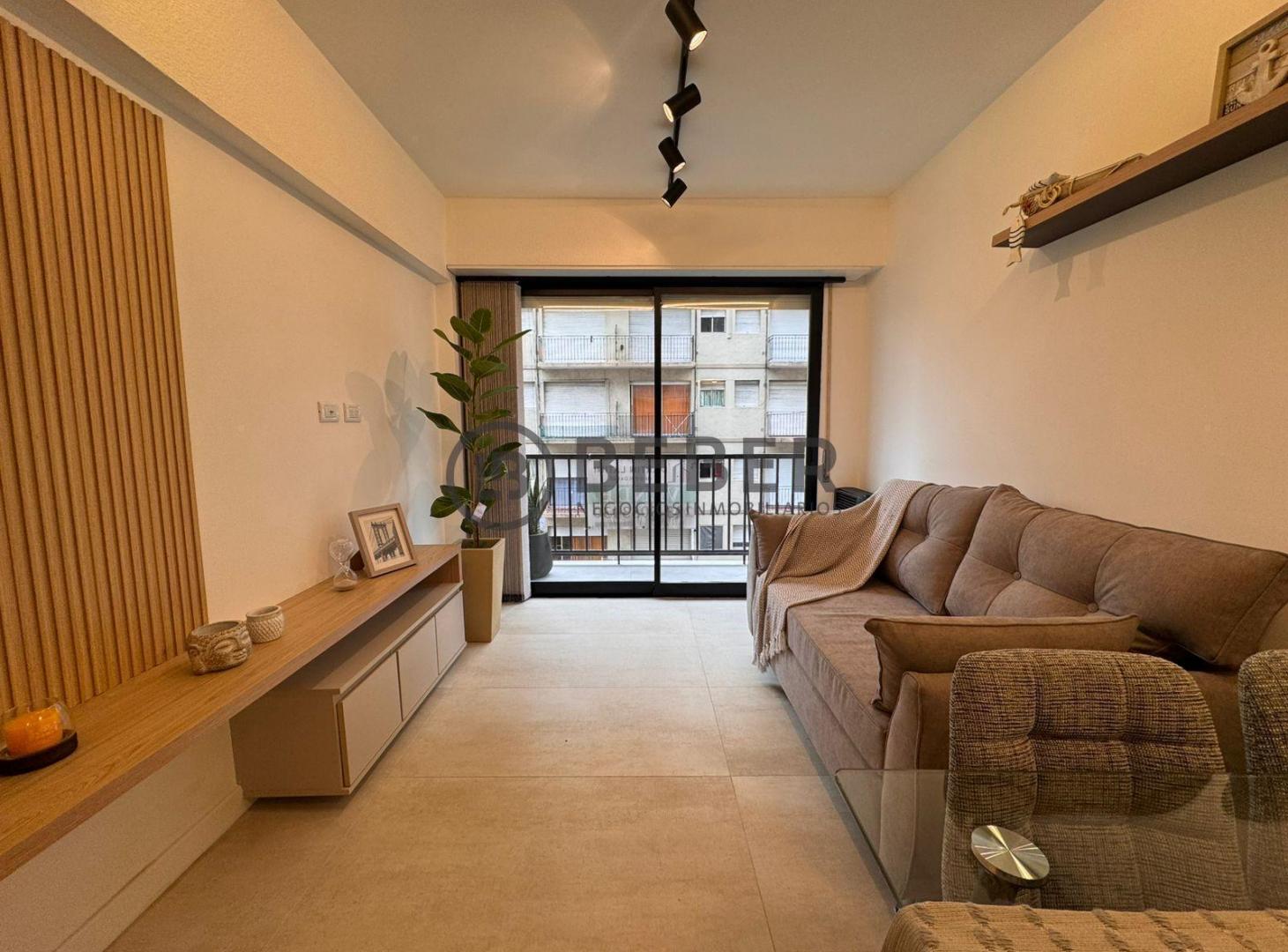 Foto de Venta departamento 2 ambientes con balcón, Centro, Mar del Plata, imagen 1