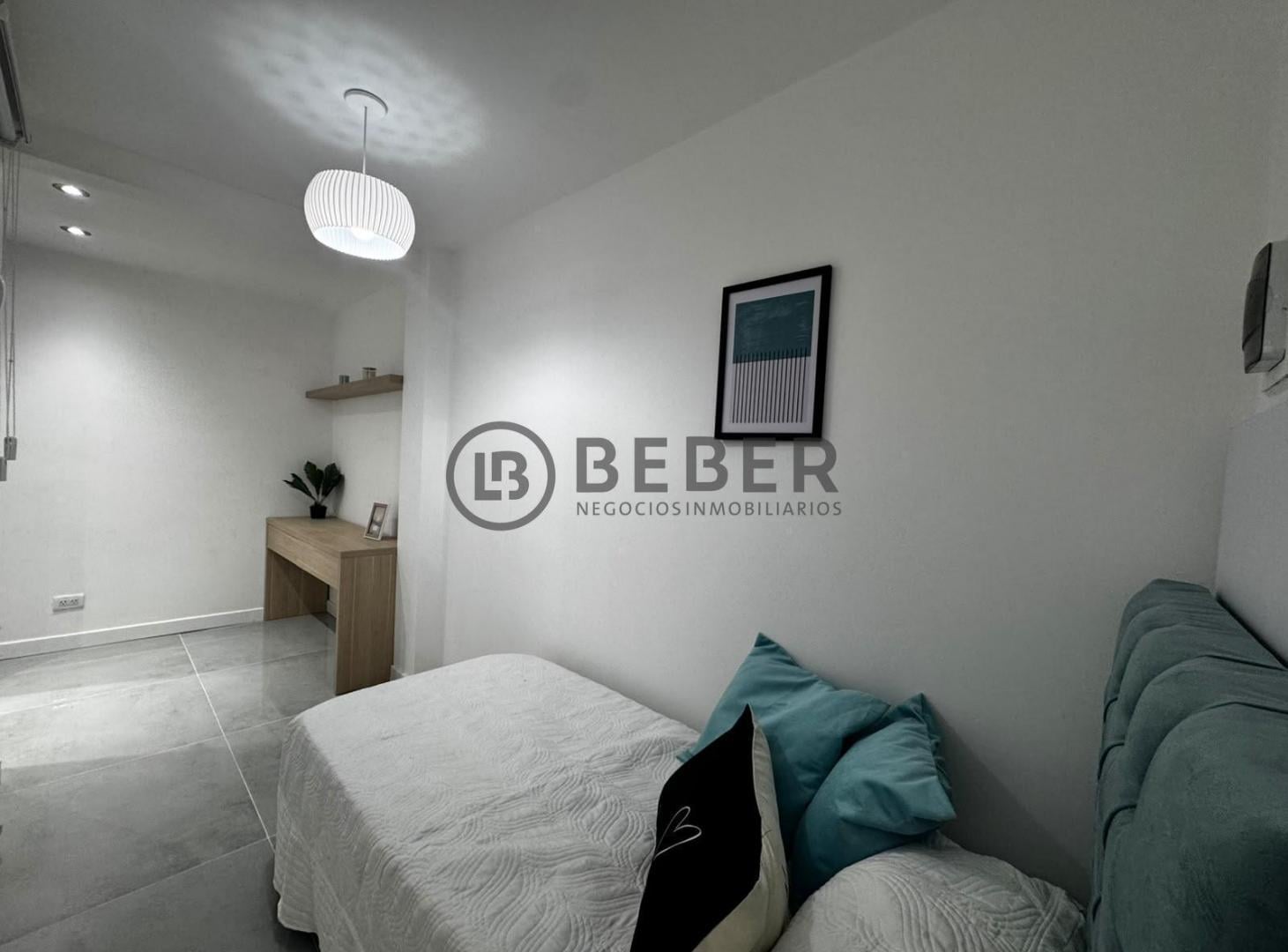 Foto de En venta tres ambientes al frente con balcon, Plaza Mitre, imagen 4