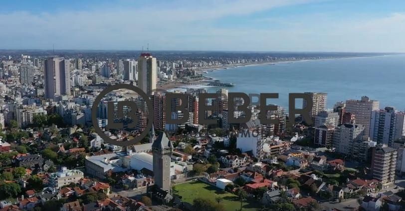Foto de En venta ambiente al contrafrente, Plaza Colon, imagen 4