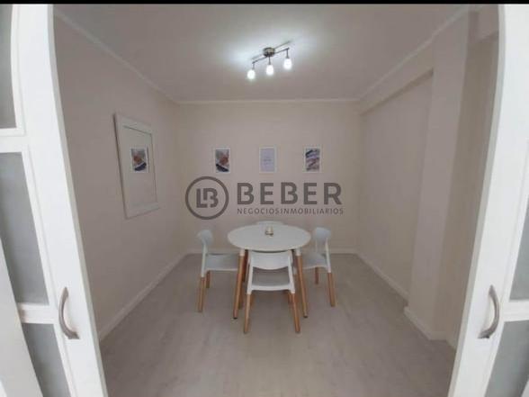 Foto de En venta ambiente al contrafrente, Plaza Colon, imagen 1