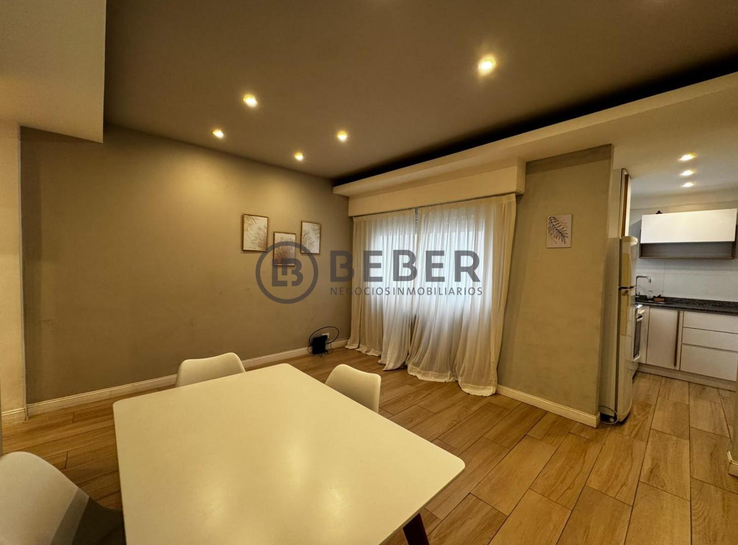 Foto de En venta tres ambientes al contrafrente reciclado, Plaza Colon, imagen 1