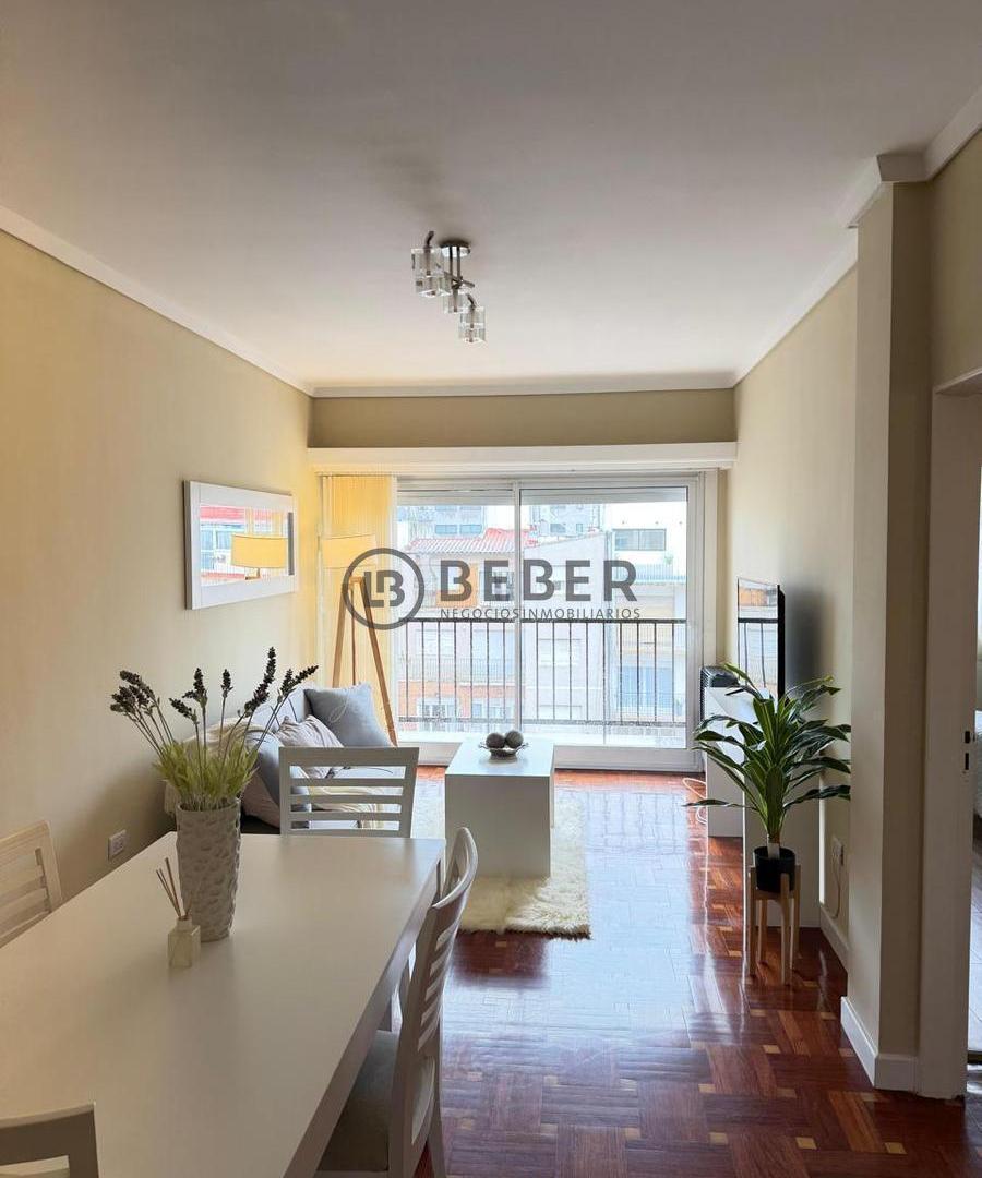 Foto de En venta departamento de tres ambientes con balcon, Centro, imagen 1