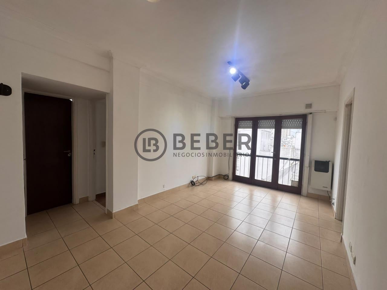 Foto de En venta dos ambientes al lateral apto credito, Plaza Mitre, imagen 1