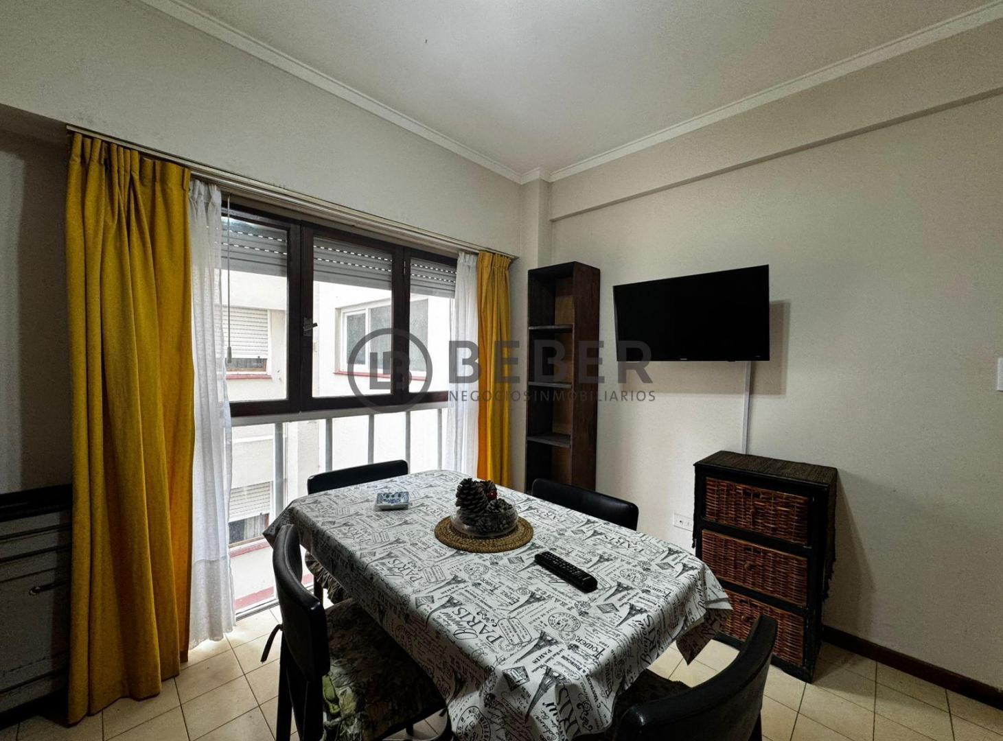 Foto de En venta dos ambientes al contrafrente, La Perla, imagen 4