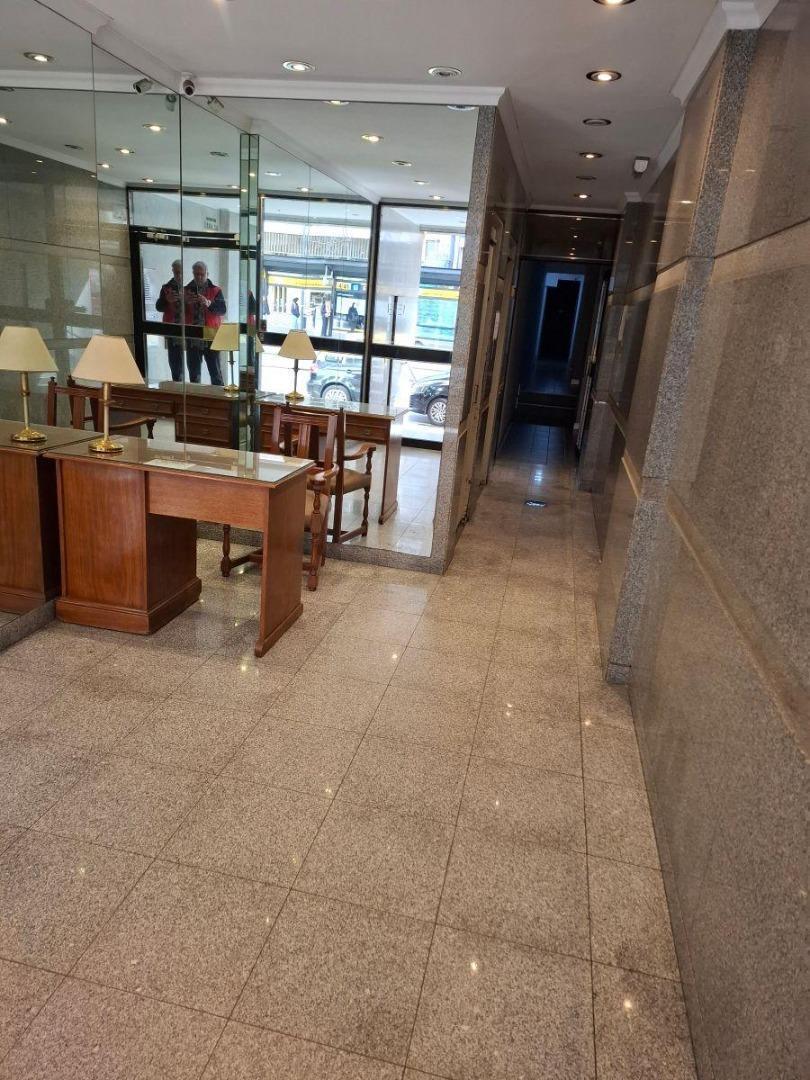 Foto de monoambiente en alquiler en Colegiales. Mascota. Luminoso, imagen 4
