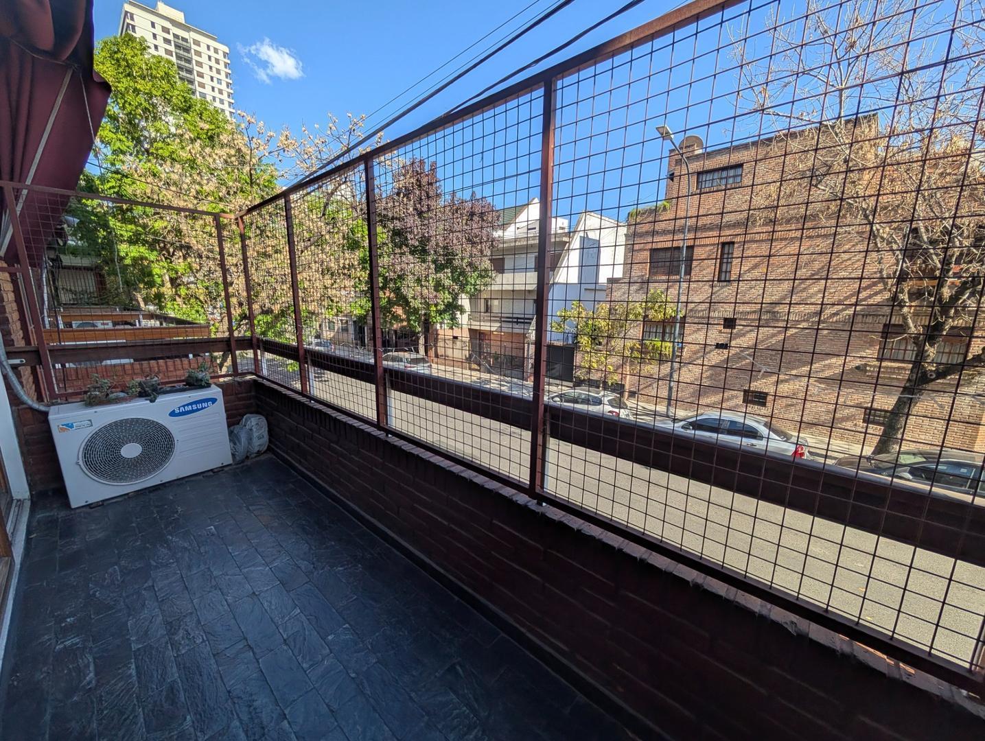 Foto de Excelente Triplex Sin Expensas | Cochera, Parrilla y Suite, imagen 5