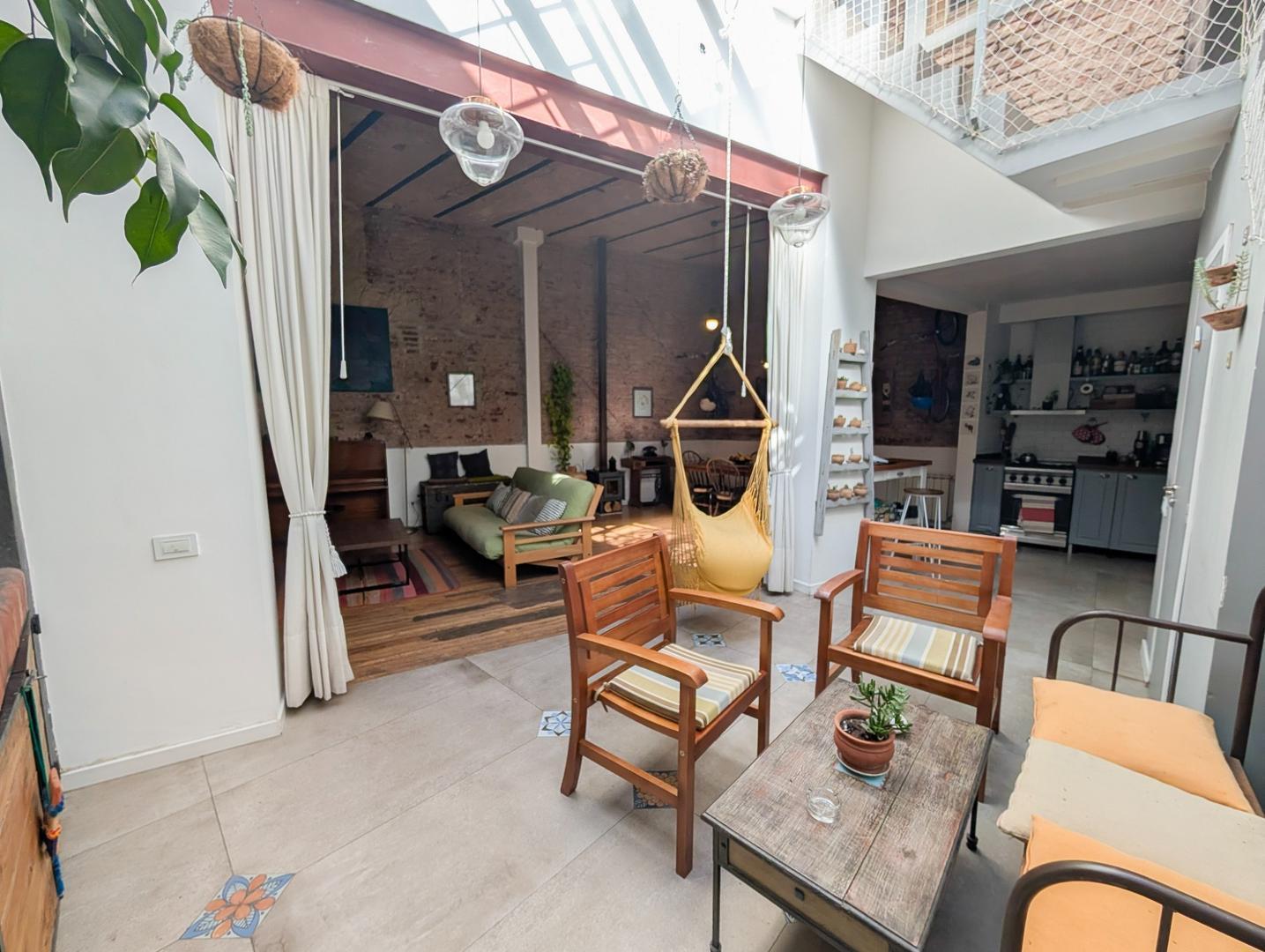 Foto de PH de 2 dormitorios + estudio con terraza refaccionado, imagen 4