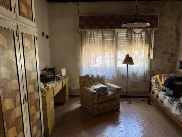 MUY LINDA CASA DE 4 AMBIENTES APTA CREDITO EN VENTA EN SAN ISIDRO CON JARDIN Y PILETA 4