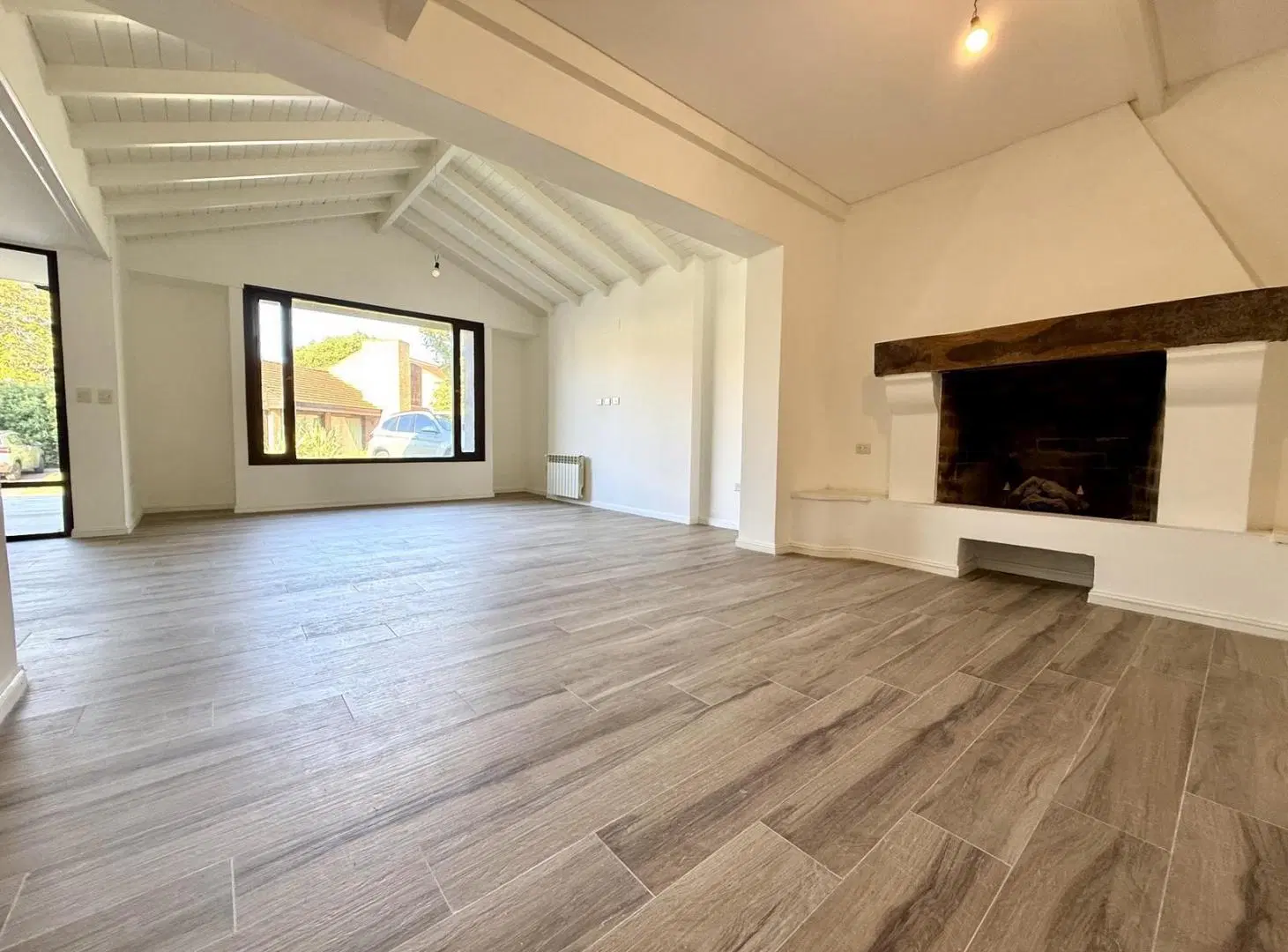 EXCELENTE CASA EN VENTA CON 4 DORMITORIOS Y PILETA EN LOS LAGARTOS COUNTRY CLUB PILAR 3