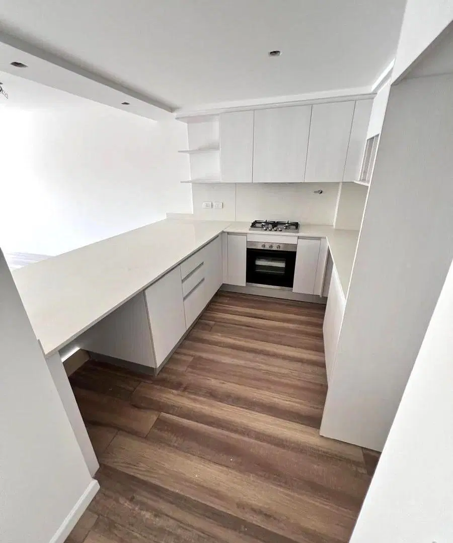 La Mejor Calidad de la Zona - Dormitorio en Suite con Amplio Vestidor - Moderno y Luminoso 1