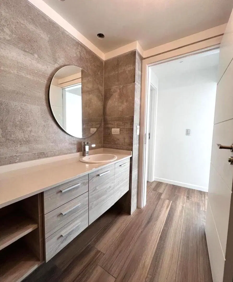 La Mejor Calidad de la Zona - Dormitorio en Suite con Amplio Vestidor - Moderno y Luminoso 3