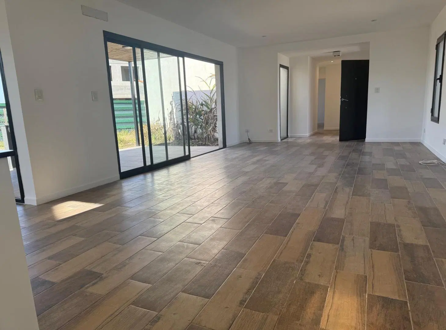 MUY LINDA CASA CON 3 DORMITORIOS EN VENTA EN SANTO TOMAS PILAR 5