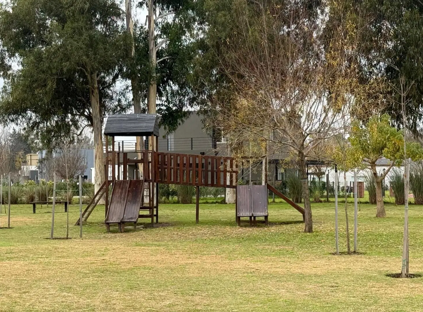 HERMOSO TERRENO EN VENTA EN EL BARRIO CERRADO SANTO TOMAS PILAR 2