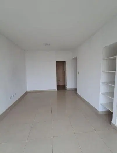 Departamento en Olivos-Vias/Rio 3