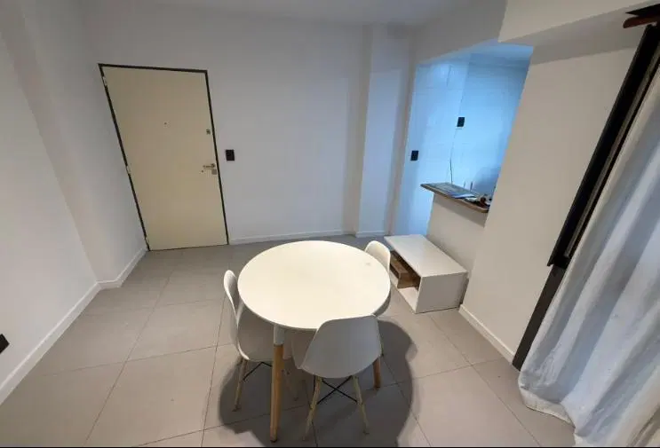 Departamento en Olivos-Vias/Rio 3