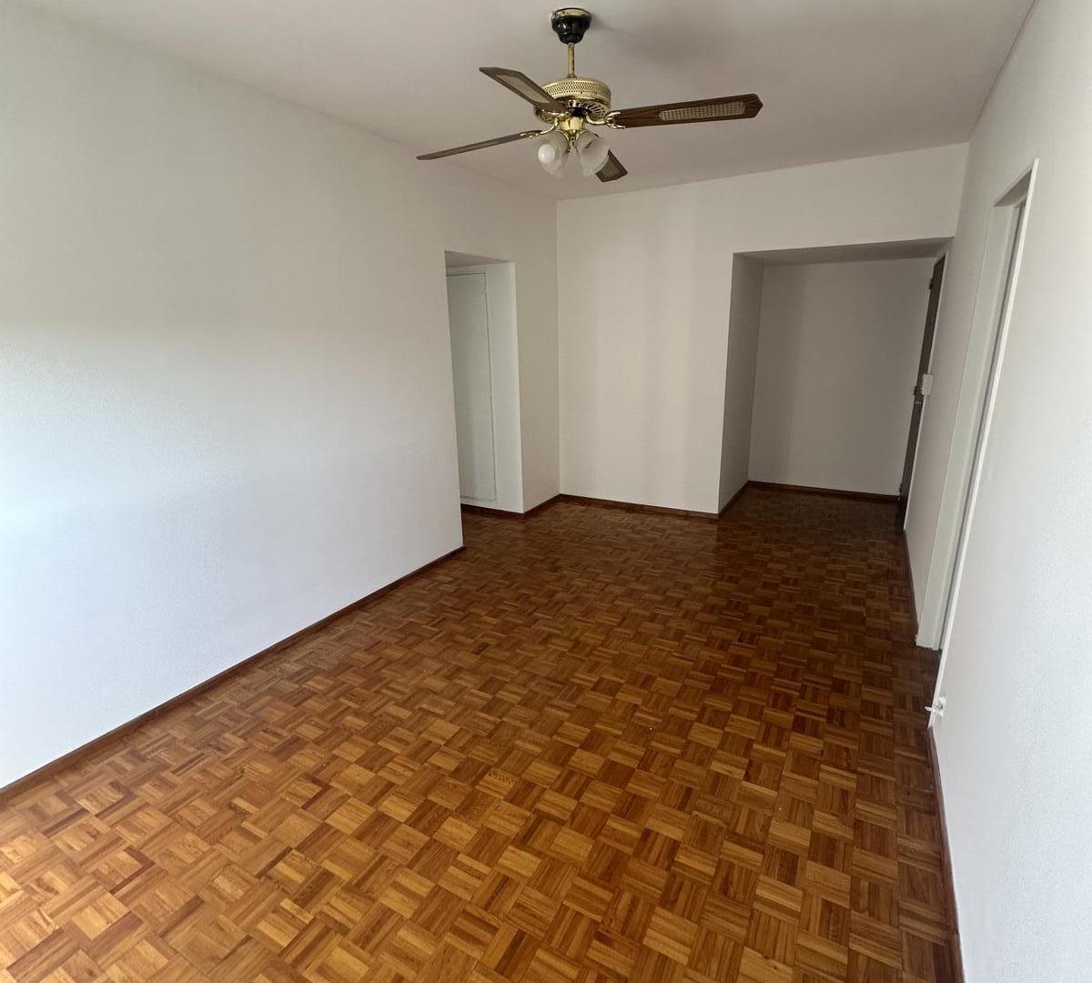 Foto de DEPARTAMENTO DE 2 AMBIENTES EN ALQUILER EN OLIVOS, imagen 3