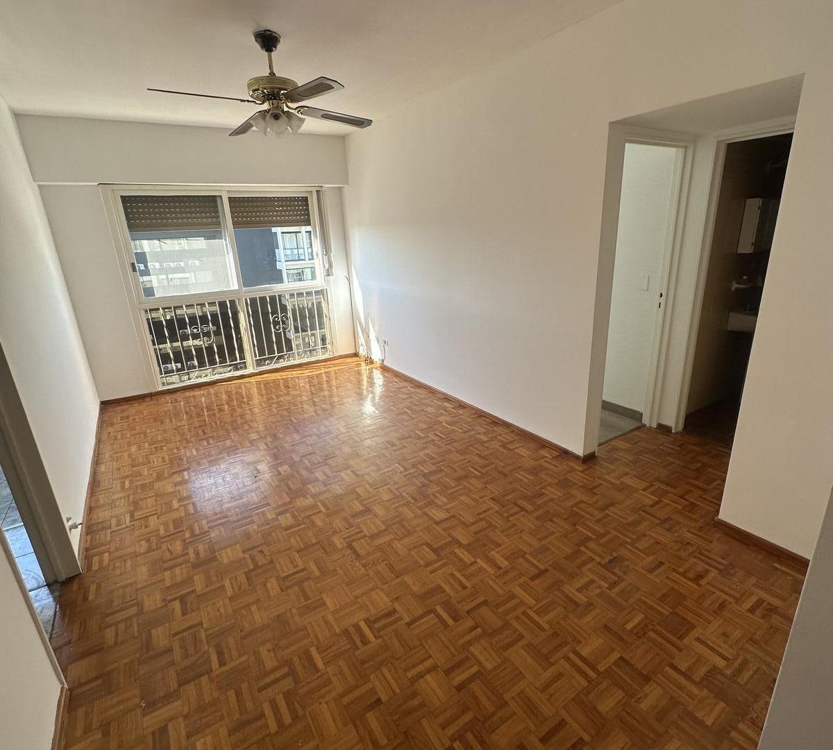 Foto de DEPARTAMENTO DE 2 AMBIENTES EN ALQUILER EN OLIVOS, imagen 2
