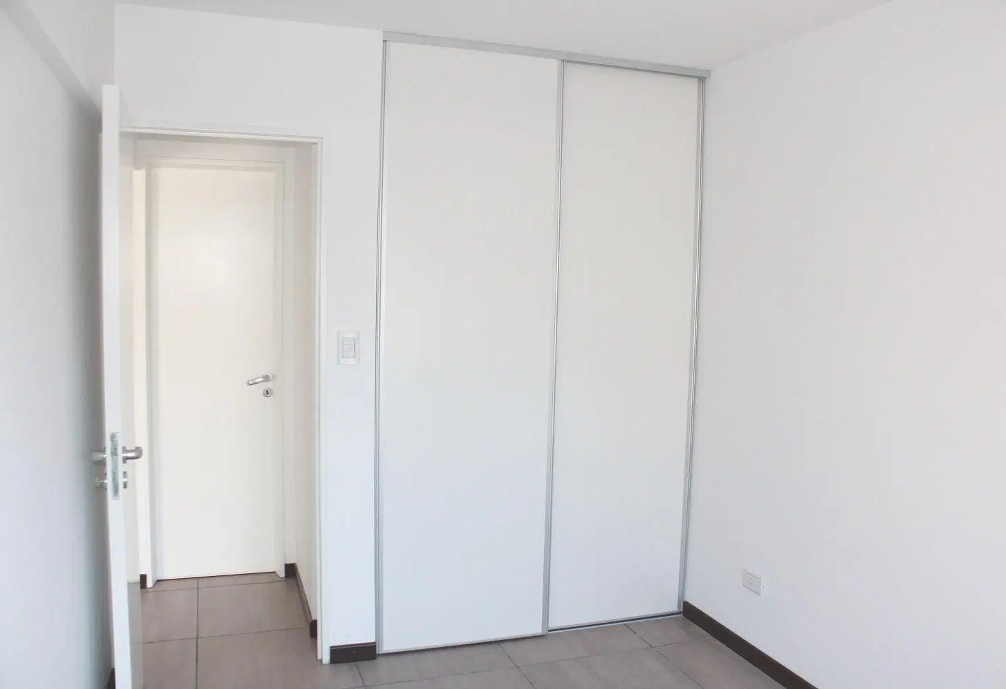 Santiago 873 - 1 dormitorio en alquiler 4
