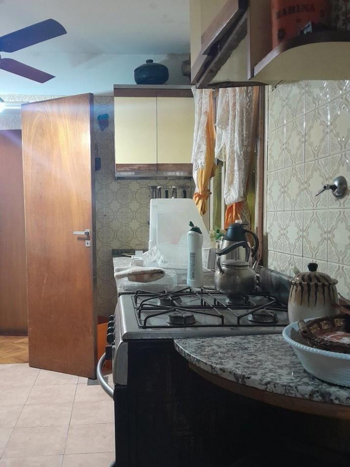Guayaquil 300, Venta Semi - Piso de Cuatro Ambientes en Caballito 5
