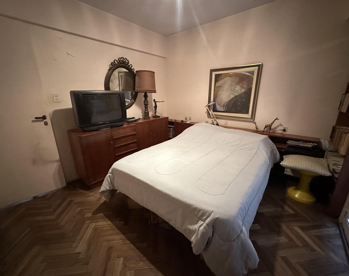 Av del Libertador 2800 y Av S. Ortiz, Venta Departamento de Tres Amb C/dep 3