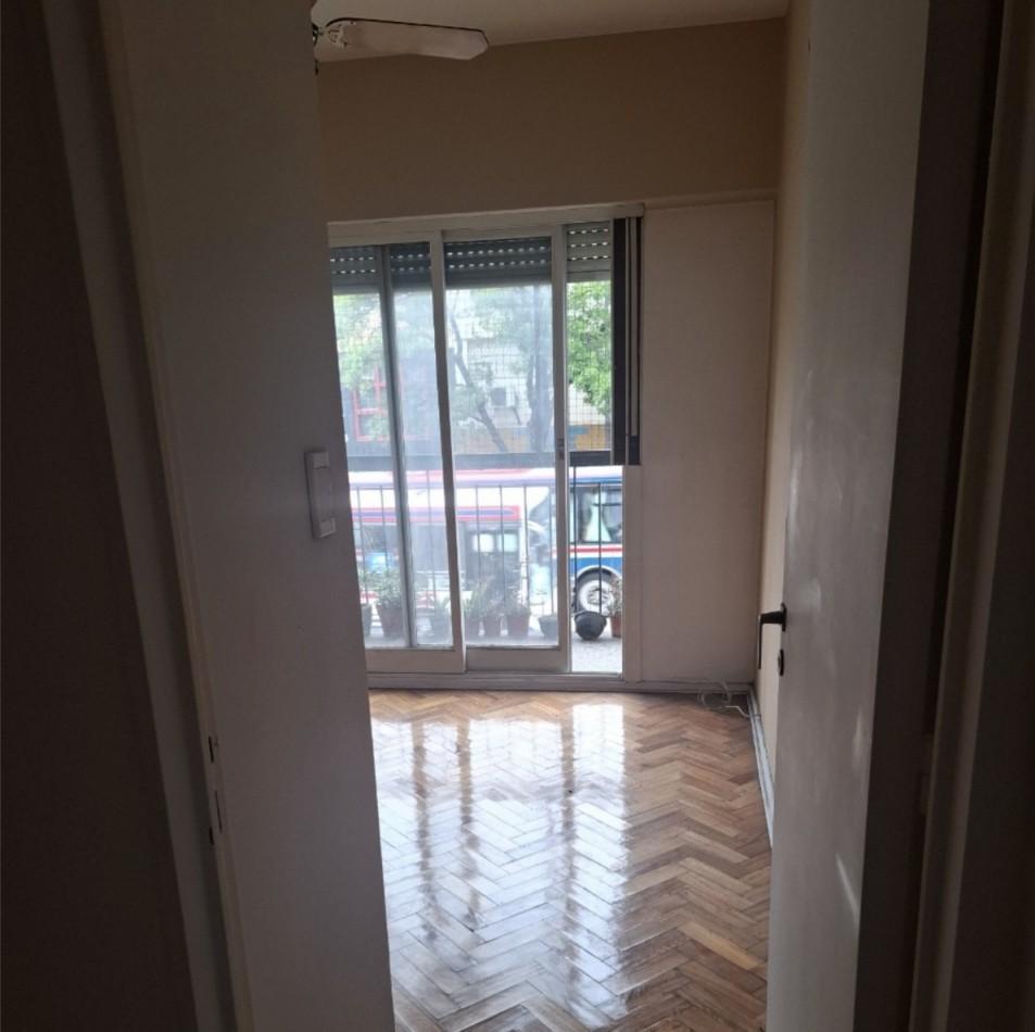 Av Juan B. Justo 5000, Venta Departamento de Tres Ambientes 5