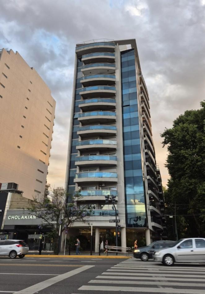 AV. DEL LIBERTADOR 8000, VENTA DEPARTAMENTO DE CUATRO AMBIENTES