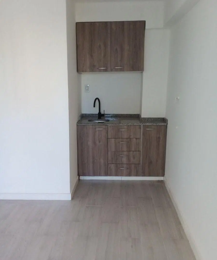 JUNIN 600, VENTA DEPARTAMENTO DE UN AMBIENTE A NUEVOS 2