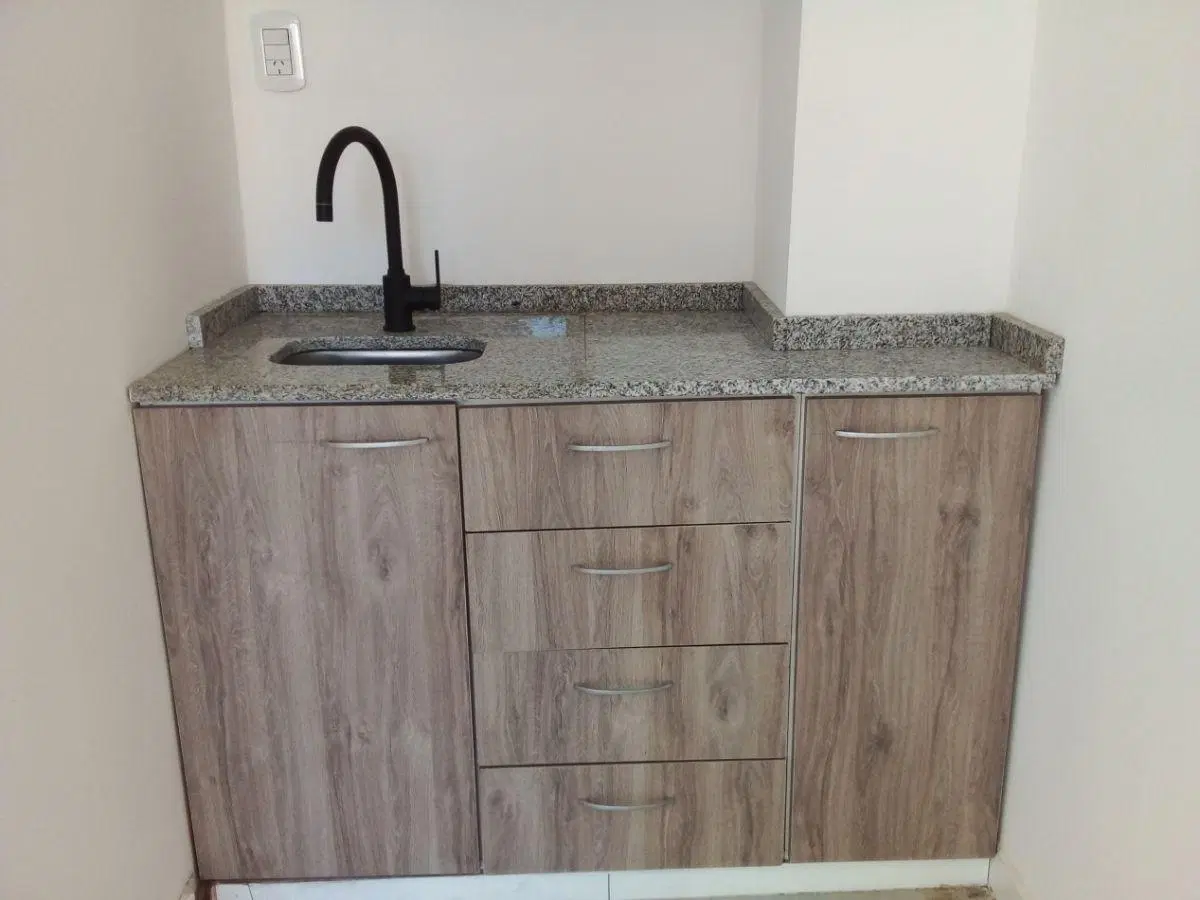 JUNIN 600, VENTA DEPARTAMENTO DE UN AMBIENTE A NUEVOS 4