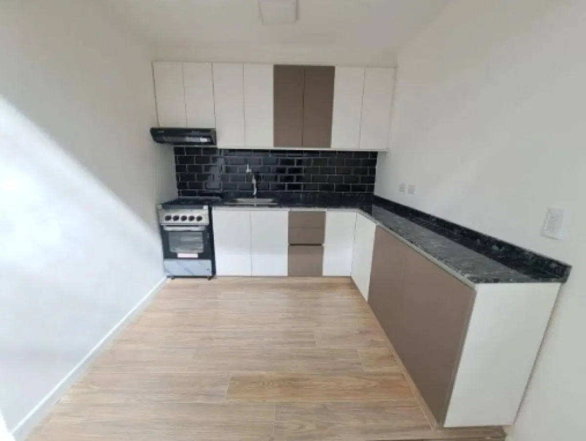 AV. ESCALADA 800, VENTA PH DE CUATRO AMBIENTES EN VILLA LURO 8