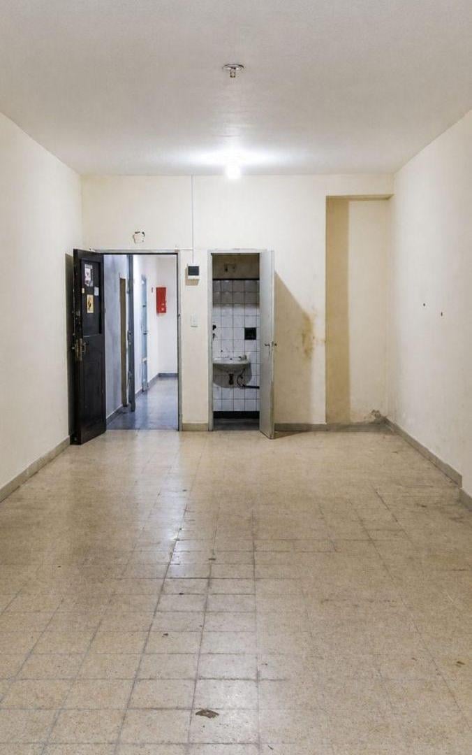 JUNIN 600, VENTA DEPARTAMENTO DE UN AMBIENTE A RECICLAR