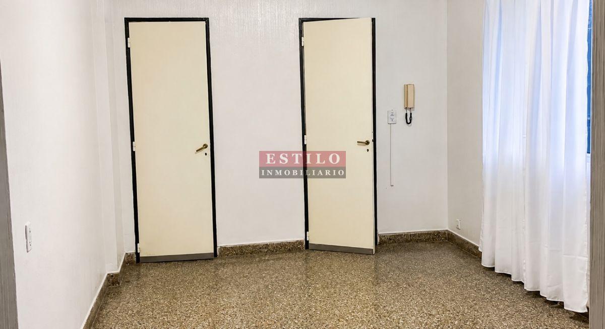 Foto de SARMIENTO 3300, VENTA DEPARTAMENTO DE UN AMBIENTE, imagen 1
