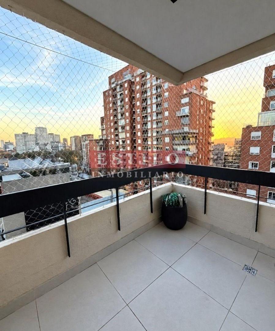 Foto de AV. LIBERTADOR 8400, VENTA DUPLEX DE TRES AMBIENTES CON COCHERA FIJA Y, imagen 1