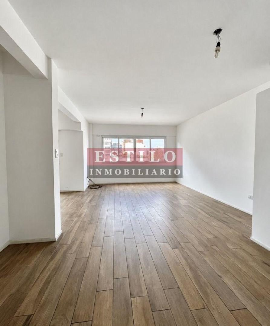 Foto de VARELA 100, VENTA DEPARTAMENTO DE DOS AMBIENTES EN FLORES, imagen 2