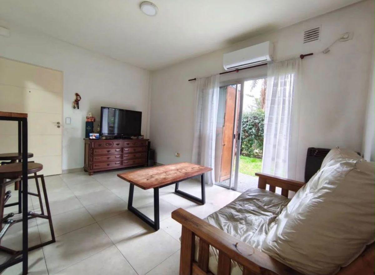 Foto de SIMBRON 5900, VENTA DEPARTAMENTO DE DOS AMBIENTES EN PB CON PILETA Y, imagen 2