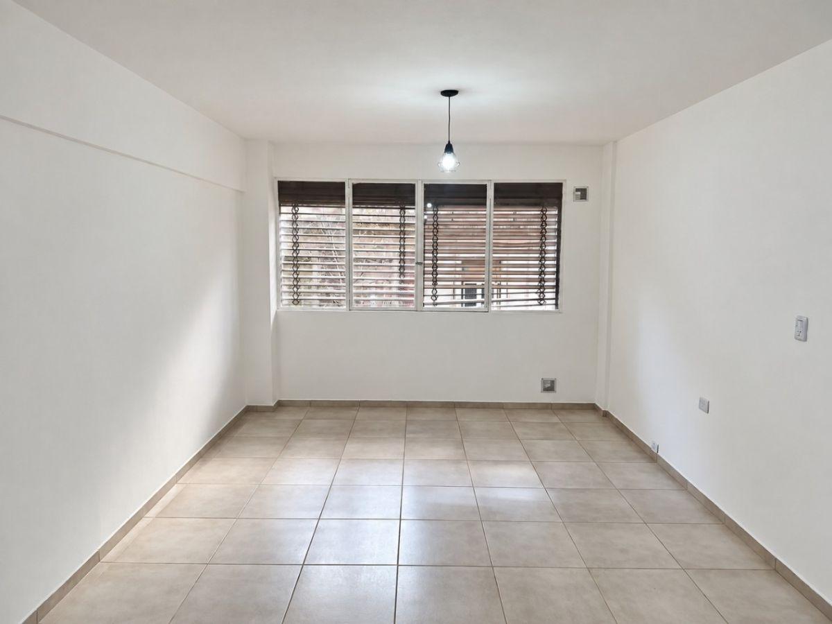 Foto de BOULOGNE SUR MER 500, VENTA 1 AMB APTO PROF. 1 Cuadra Av Corrientes, Av, imagen 1