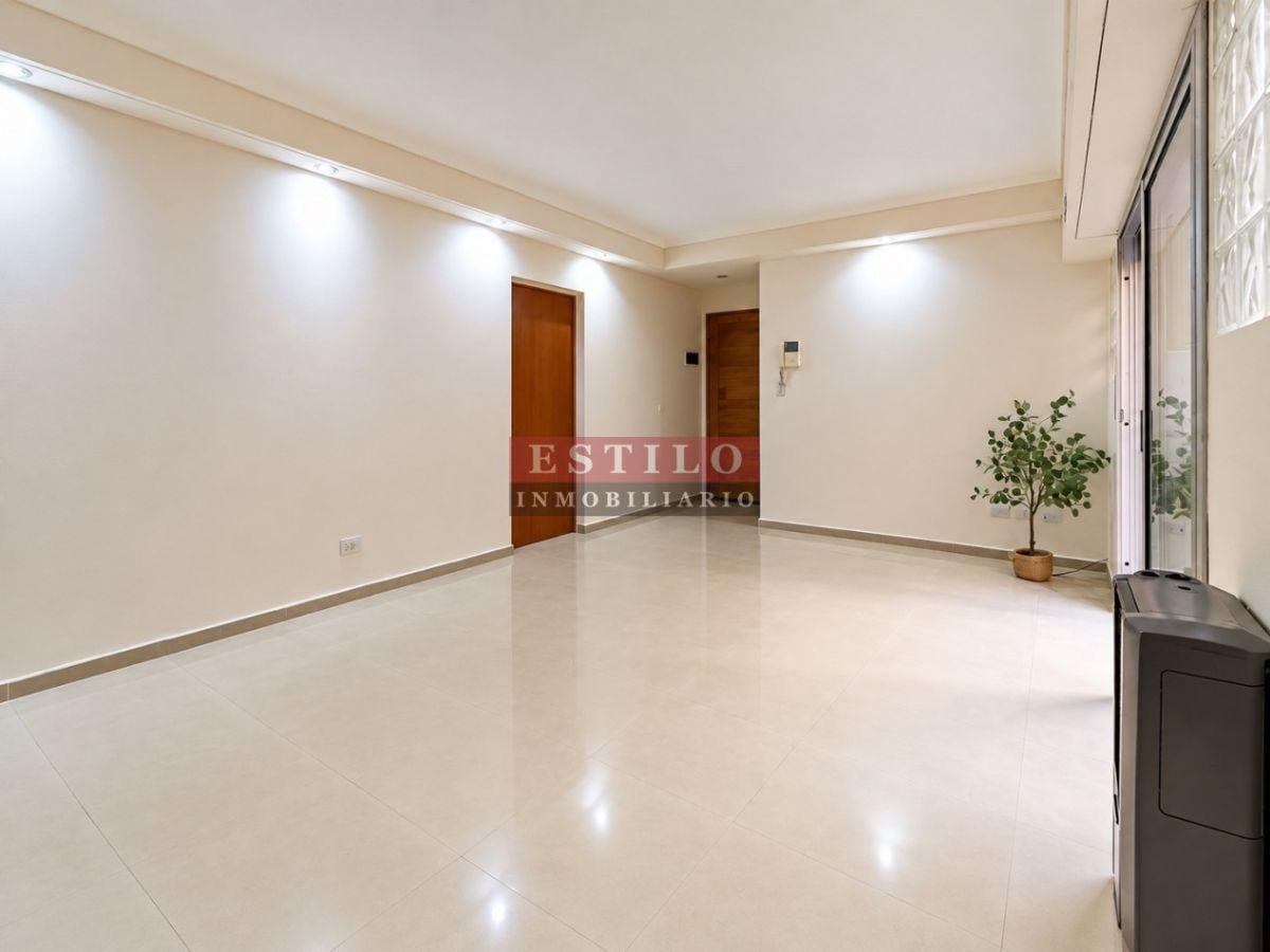 Foto de NAZARRE 5300, VENTA PH DE UN AMBIENTE HECHO A NUEVO, imagen 3