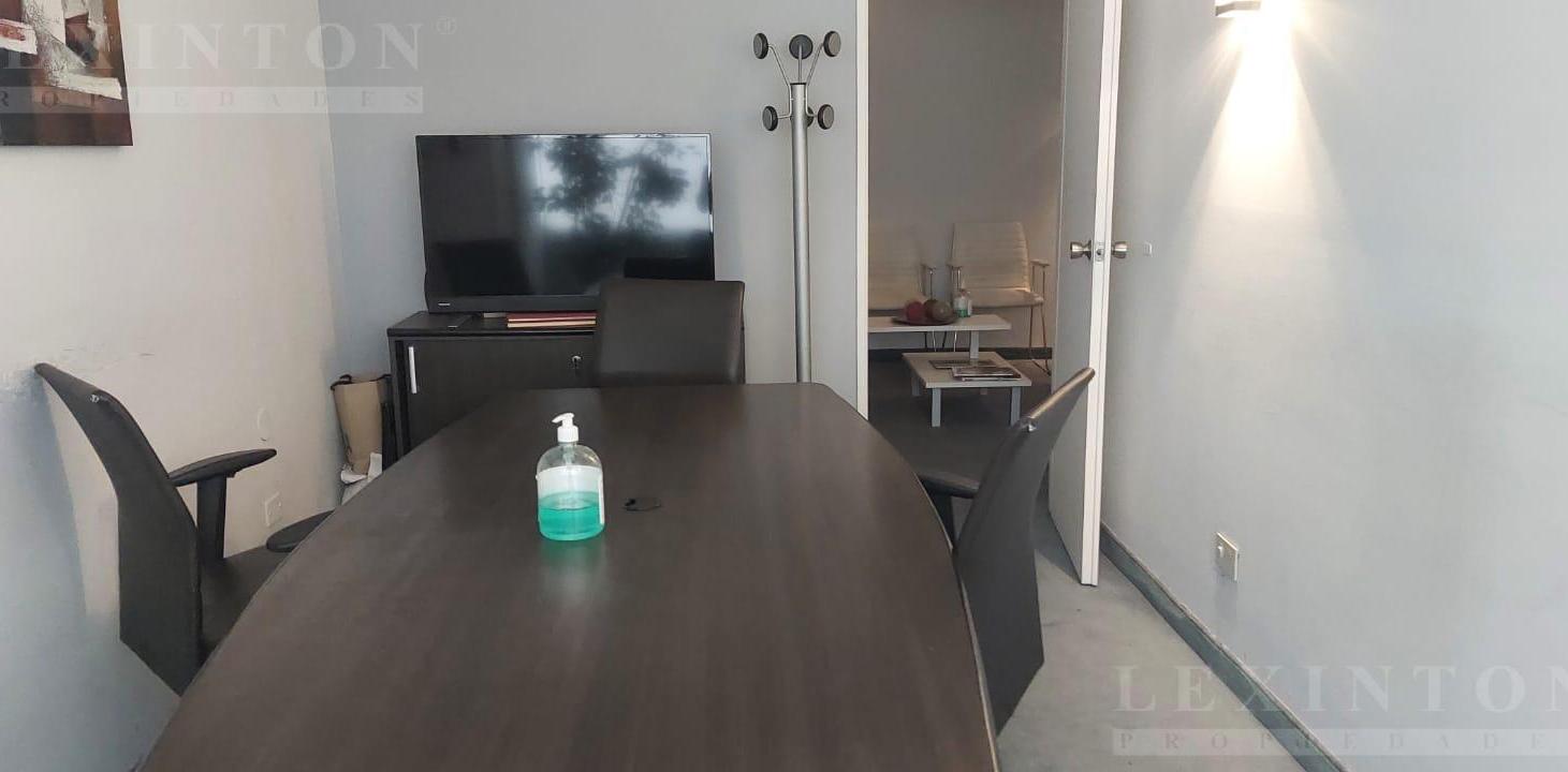 Foto de Venta Depto actual Oficina 70m2 Centro 4 ambientes Disponible 1 de Junio, imagen 2