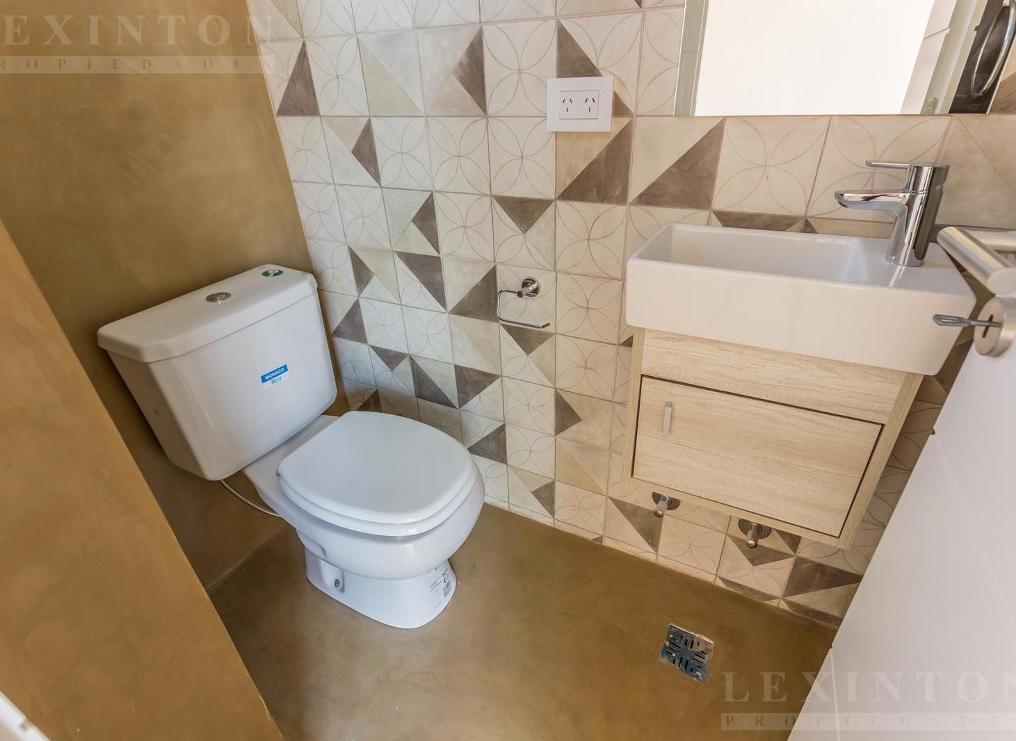 Foto de JARDIN - TERRAZA - PARRILLA - ESTRENAR - PH - TRIPLEX - VENTA, imagen 5