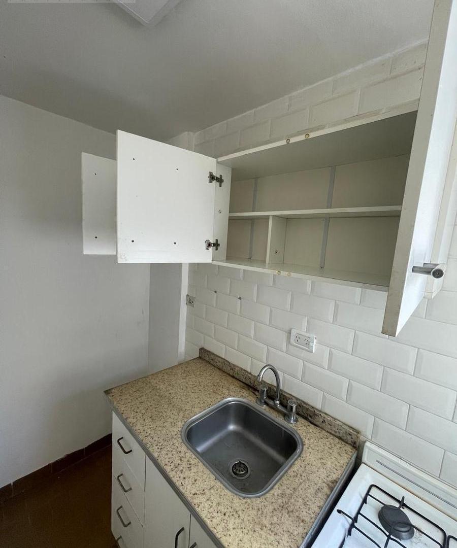 Foto de BAJAS EXPENSAS – UBICACION ESTRATEGICA - VENTA DEPARTAMENTO 1, imagen 1