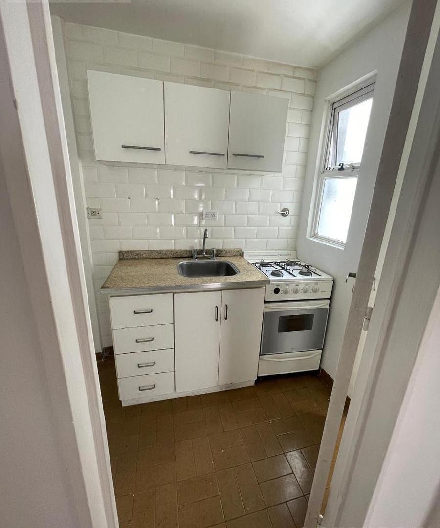 Foto de BAJAS EXPENSAS – UBICACION ESTRATEGICA - VENTA DEPARTAMENTO 1, imagen 4