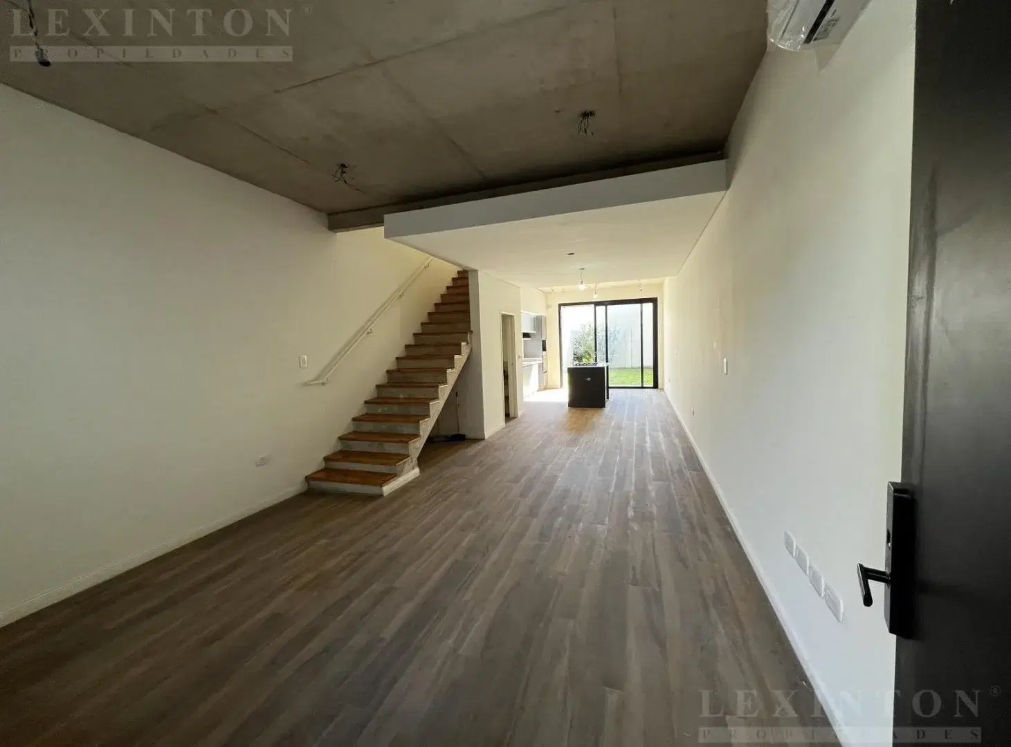 PH - CASA - JARDIN - QUINCHO - PARRILLA - COCHERA - VENTA 3 DORMITORIOS en Villa Urquiza 3