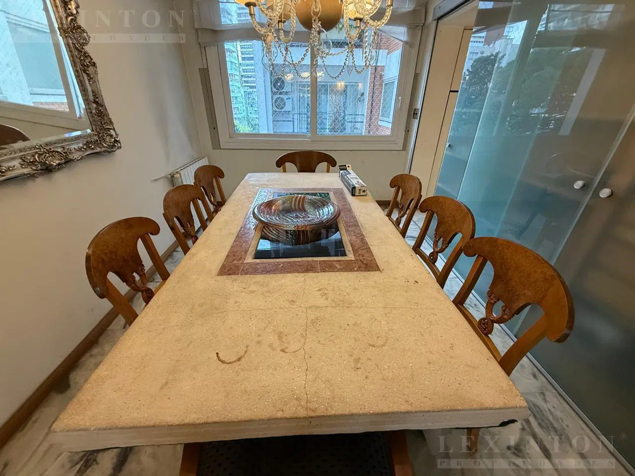 TORRE - ZONA PREMIUM de EMBAJADAS -  CATEGORIA - VENTA 3 DORMITORIOS  - COCHERA - PALERMO 4