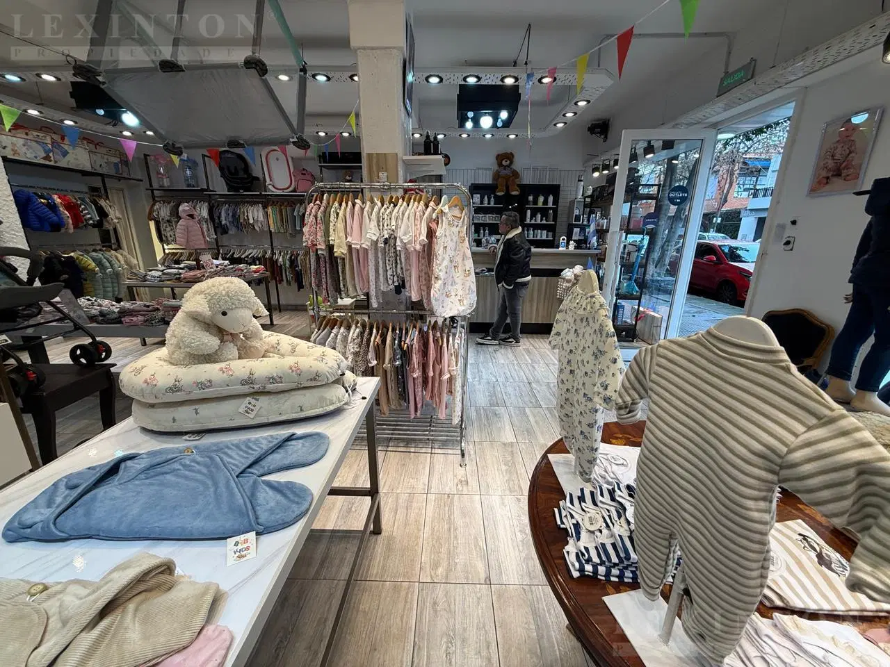 Local en Villa Crespo zona comercial doble frente 3
