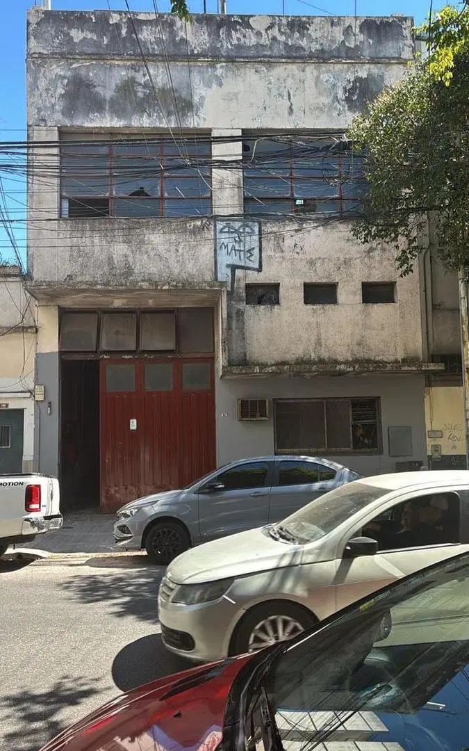 GALPON - EX-TINTORERIA - 700mts - venta - VILLA CRESPO - 5