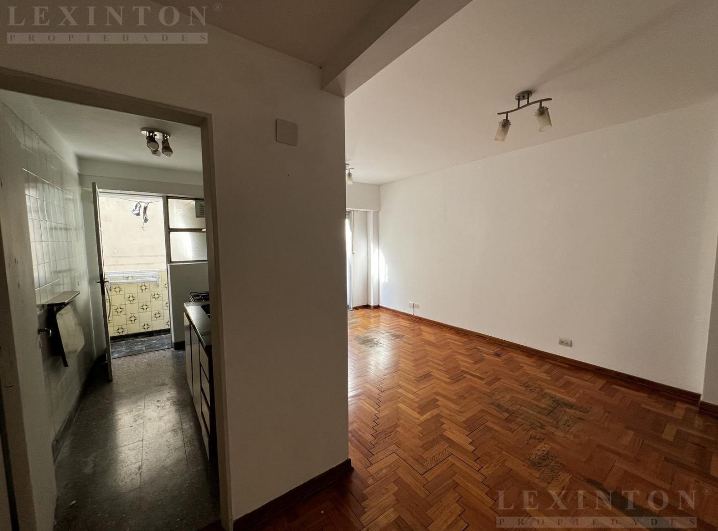 Foto de DEPARTAMENTO 2 AMBIENTES EN LAS CAÑITAS - PISO ALTO SOBRE OLLEROS, imagen 2