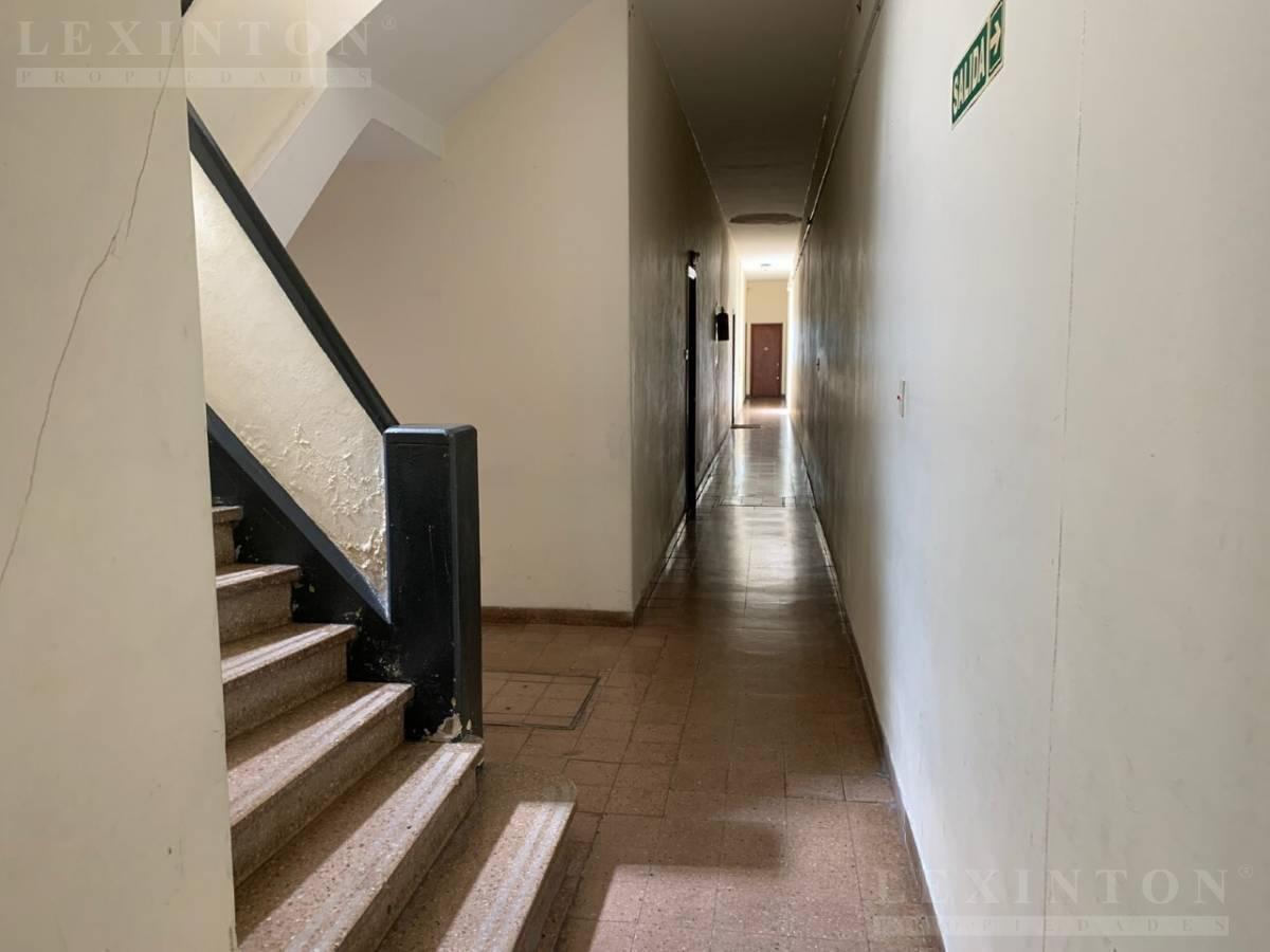Foto de Venta Depto 4 amb 1er Piso x escalera terraza propia, imagen 3