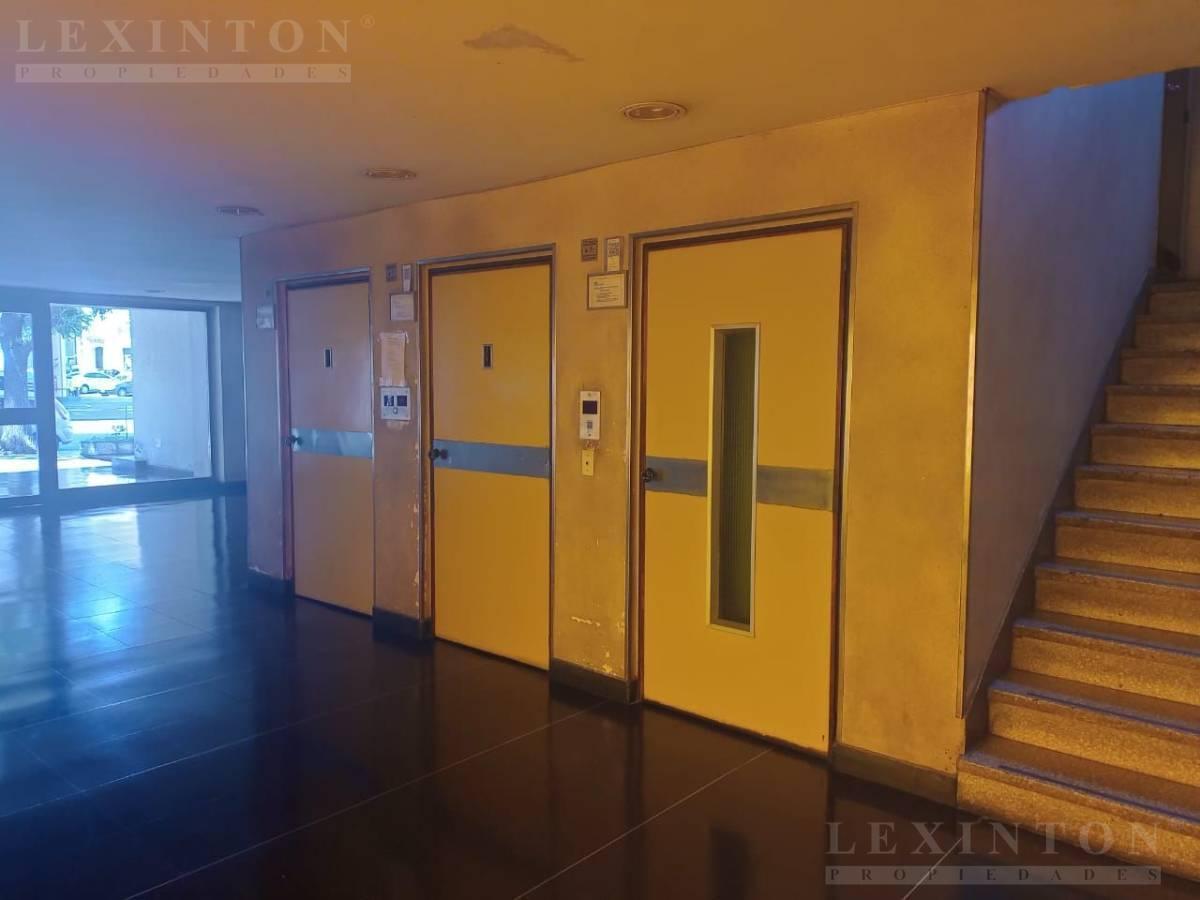 Foto de Venta Depto 2 amb Constitución a media cuadra de Av Caseros, imagen 4