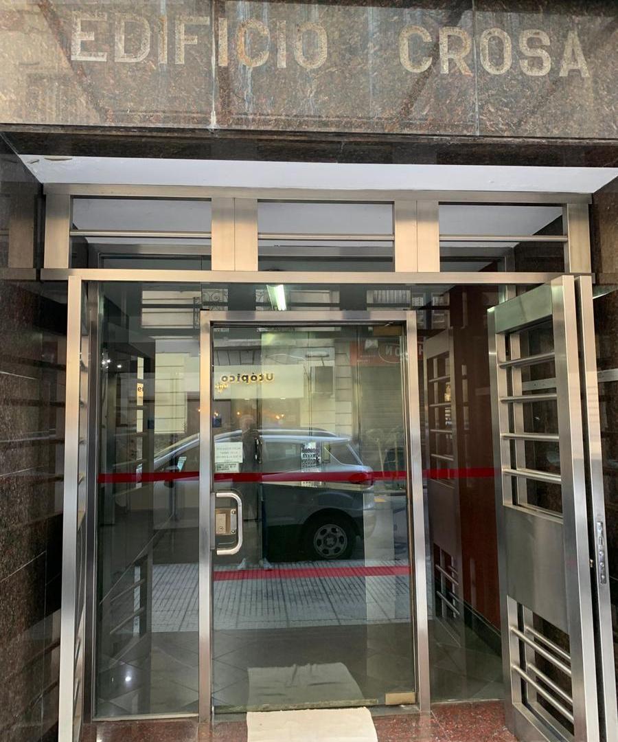 Foto de Oficina 21m2 en Tercer piso San Nicolás a una cuadra de Av Córdoba, imagen 5