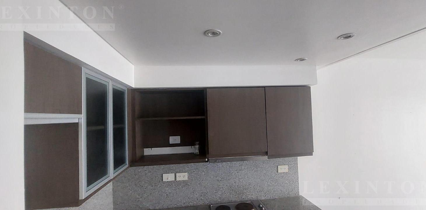 Foto de Venta Depto 2 amb balcón Impecable Piscina Solarium, imagen 4